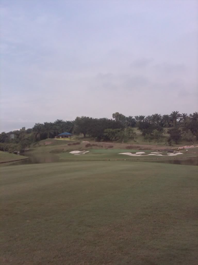 IMG00384-20100716-0958.jpg picture by gilagolf