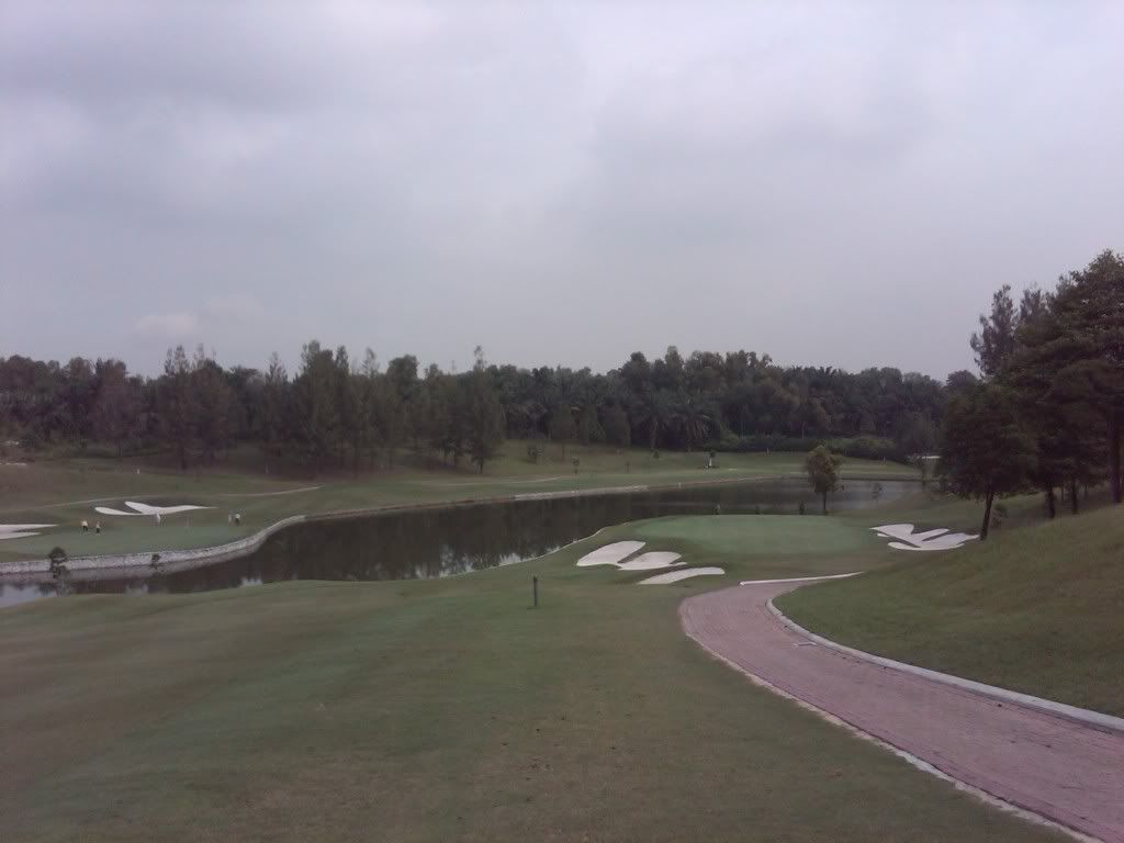 IMG00388-20100716-1039.jpg picture by gilagolf