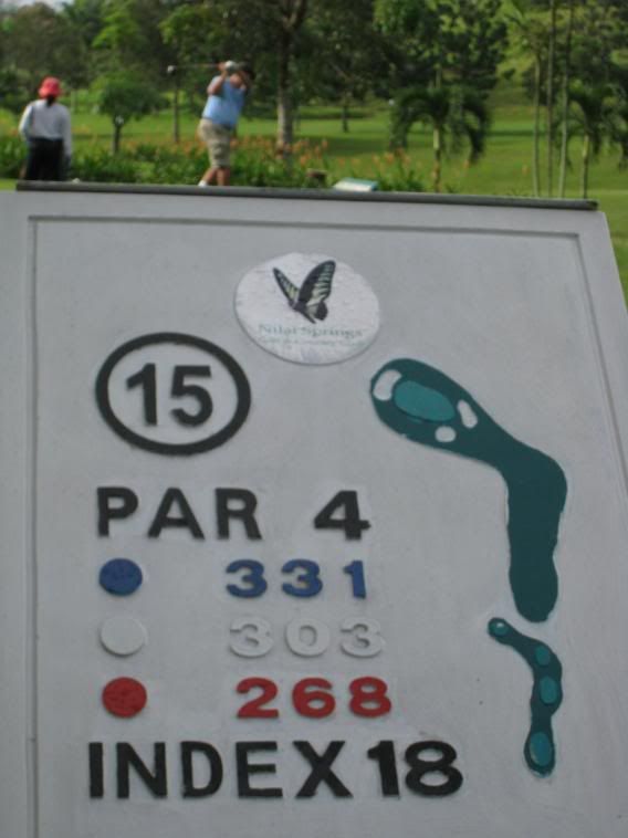 http://i275.photobucket.com/albums/jj282/gilagolf/nilai%20springs/IMG_0844.jpg