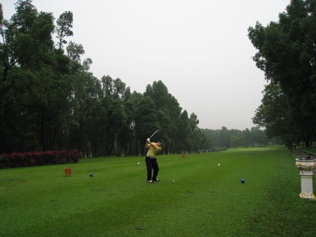 http://i275.photobucket.com/albums/jj282/gilagolf/subang%20national/IMG_0776.jpg