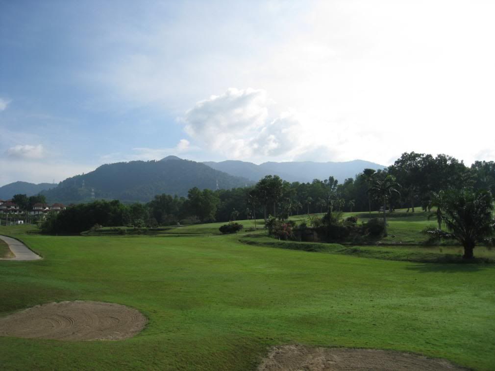 http://i275.photobucket.com/albums/jj282/gilagolf/tuanku%20jaafar/IMG_0867.jpg