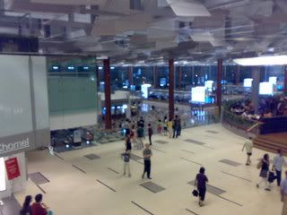 AIRPORT/terminal3. big yet so little things.
