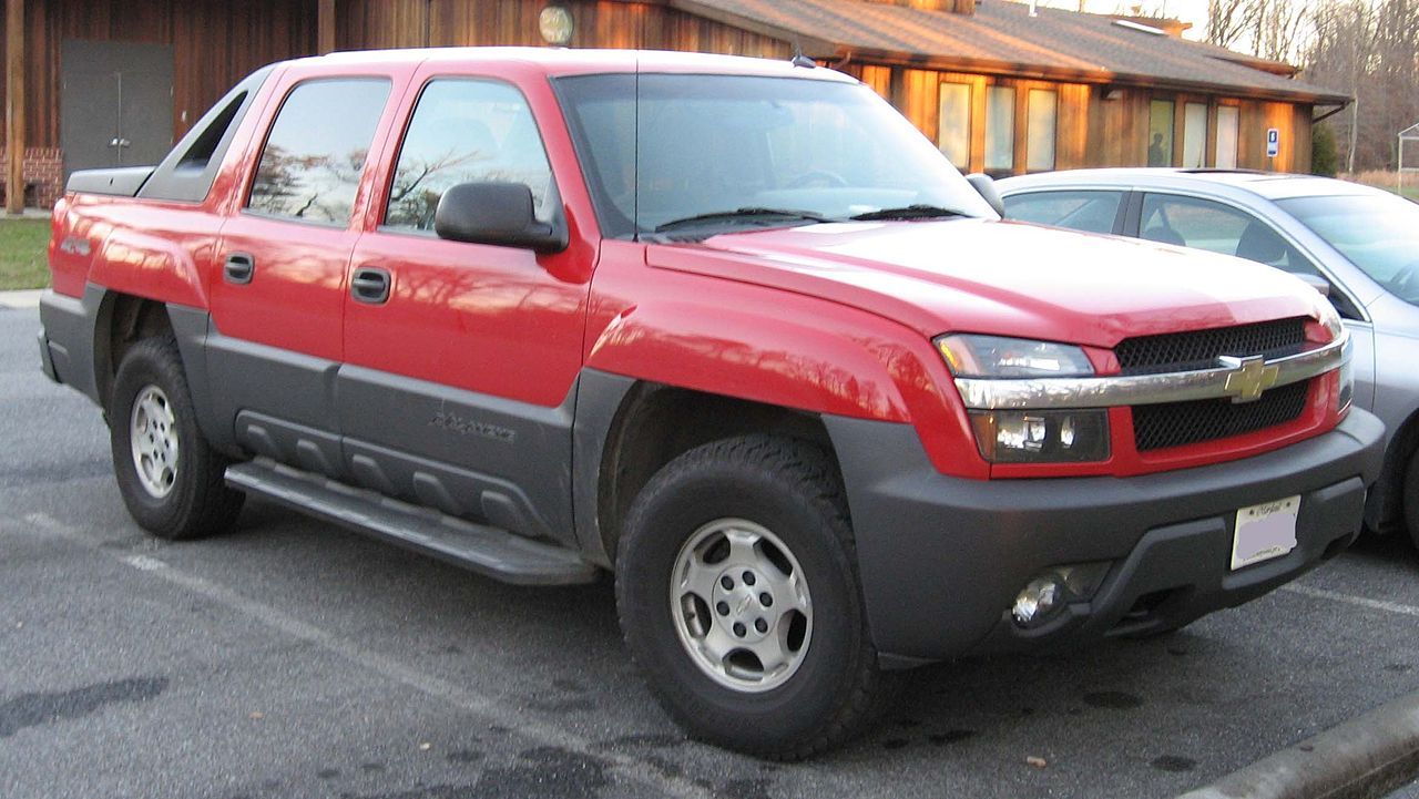 1280px-1st-Chevrolet-Avalanche_zpseb3722