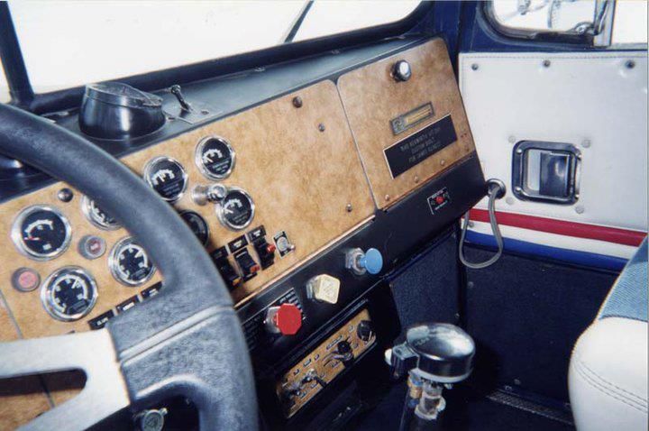 417745_368851133141136_845078171_n_zps31