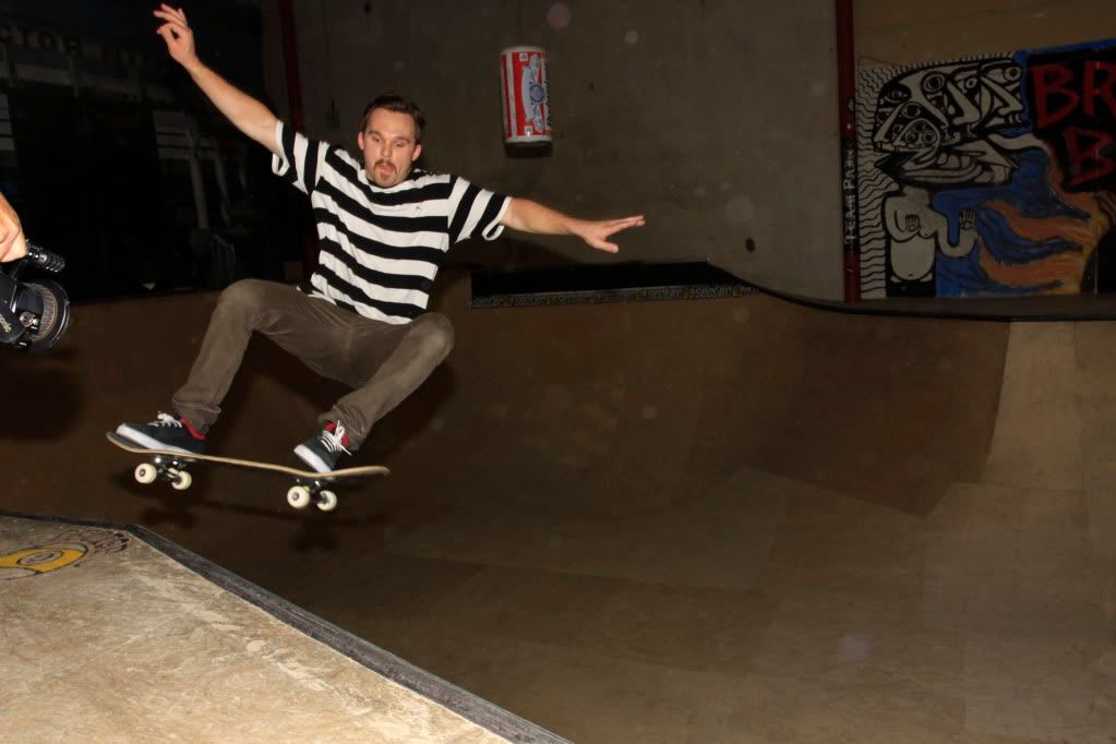 IMAGE: http://i275.photobucket.com/albums/jj285/johnv42/023-1.jpg