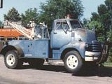 th_1952_wrecker_2b.jpg