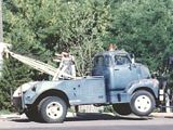 th_1952_wrecker_2c.jpg
