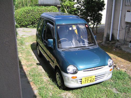Mitsubishi_Toppo_Mitsubishi_Parked_00018