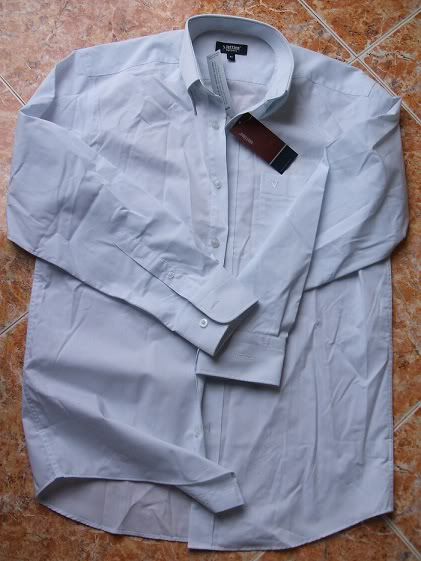 Áo Việt Tiến Trắng Full Box lên sàn End: 23h30' 9/7/2010 - 2