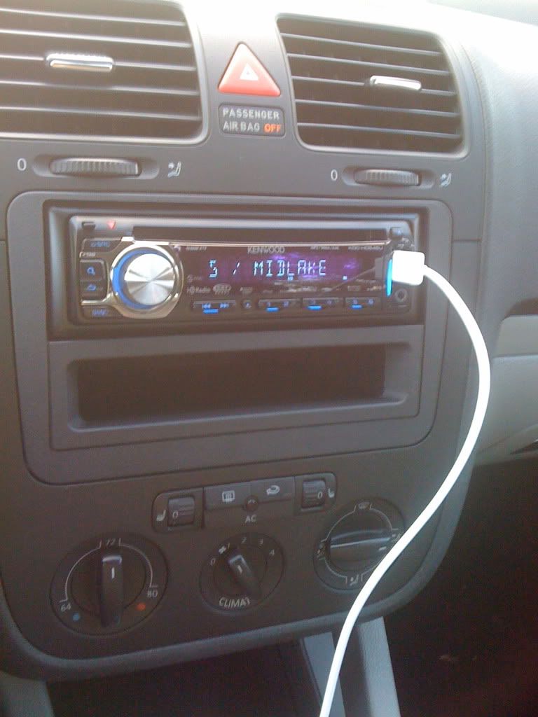 new head unit... old speakers sound so bad... VW GTI