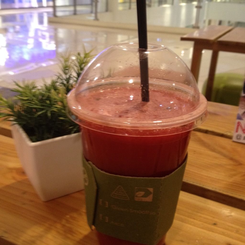 Mooshi Greenbar in Cebu City, Philippines Passion cooler at Mooshi Greenbar in Cebu City, Philippines