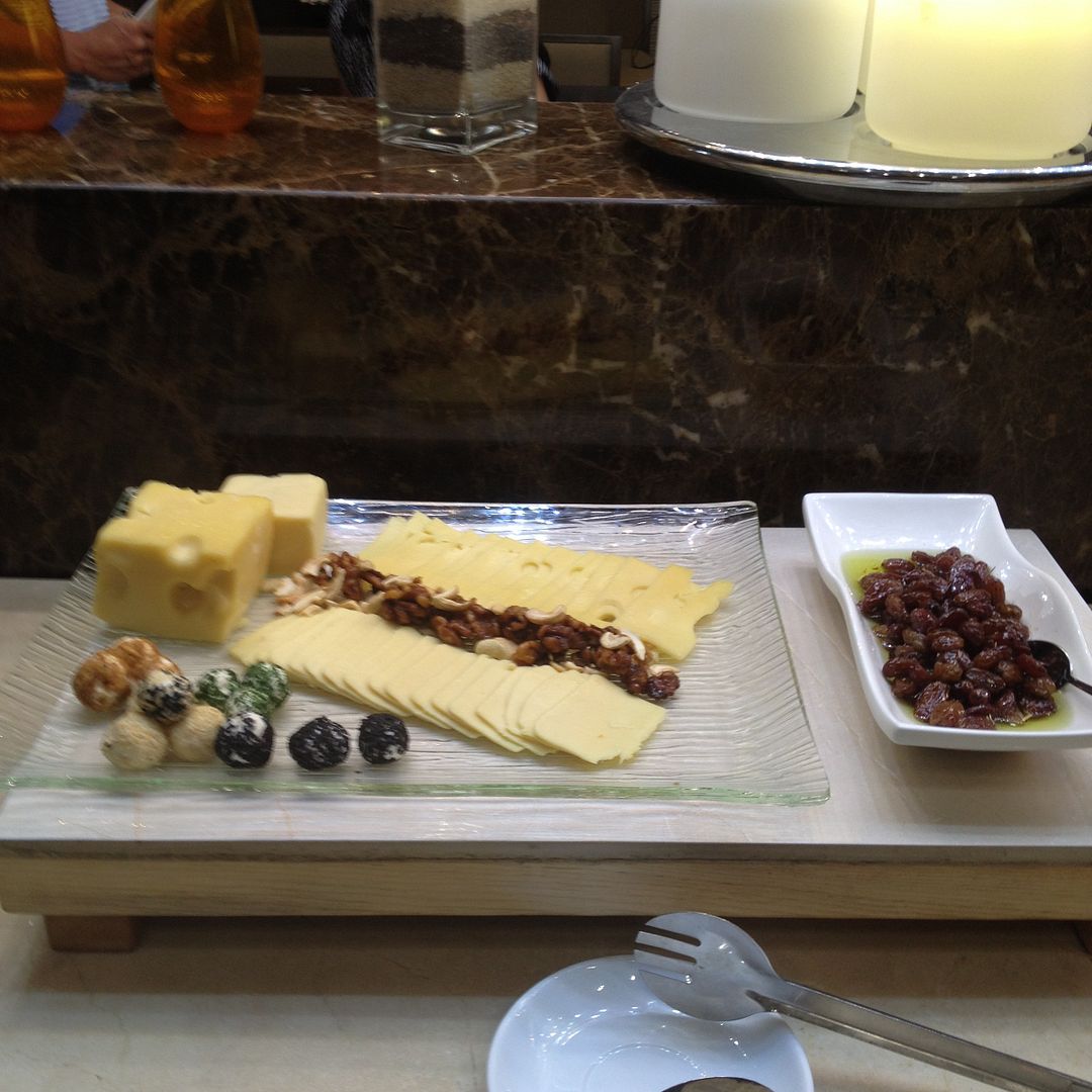 Golden Prince Hotel Daily Buffet at Lé Mon Restaurant in Cebu City, Philippines