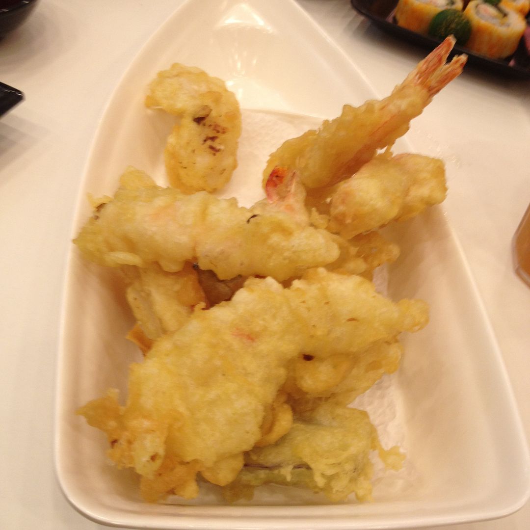 Yoshinoya Japanese Restaurant in Cebu City, Philippines Ebi tempura at Yoshinoya Japanese Restaurant in Cebu City, Philippines