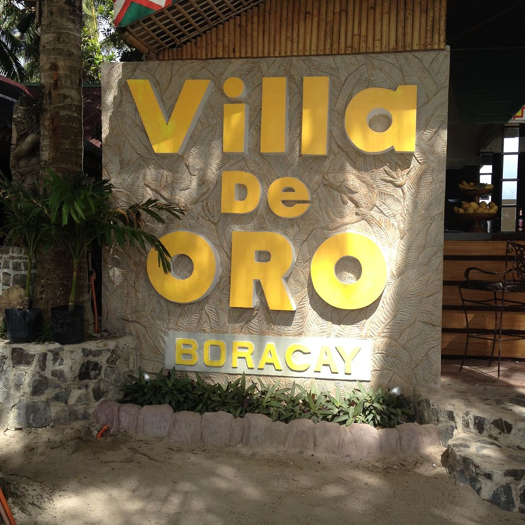Another Restaurant that Offers Good Value in Boracay: Villa de Oro
