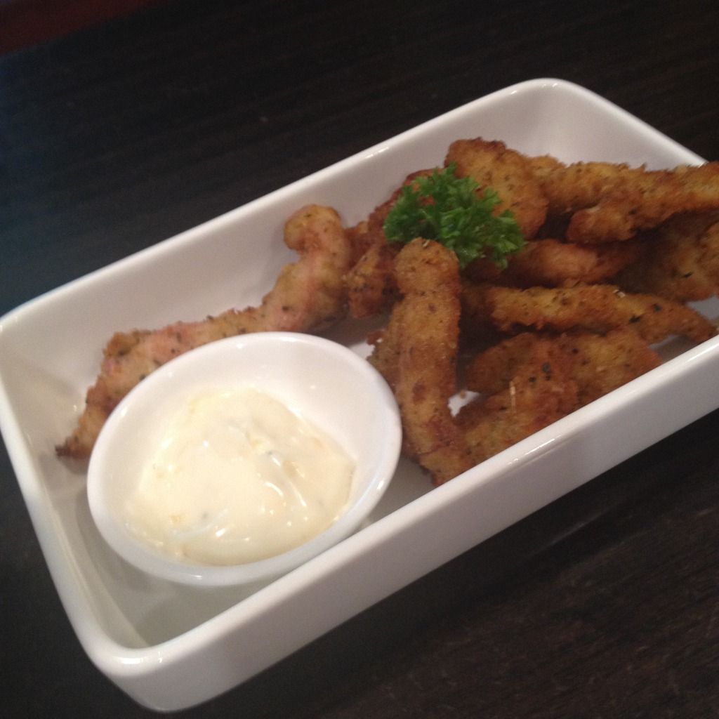 Handuraw Pizza in Cebu City, Philippines Chicken fingers at Handuraw Pizza in Cebu City, Philippines