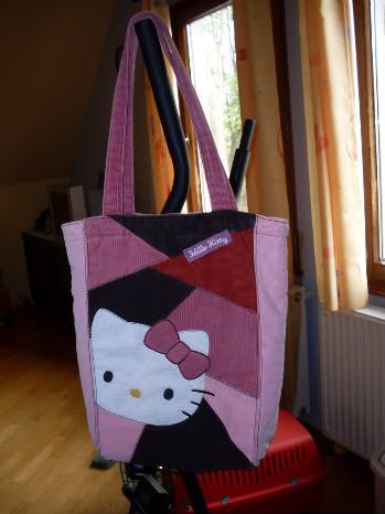 hellokittybags003-1.jpg