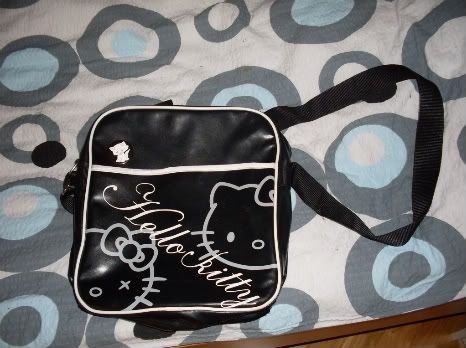 hellokittybags007-1.jpg