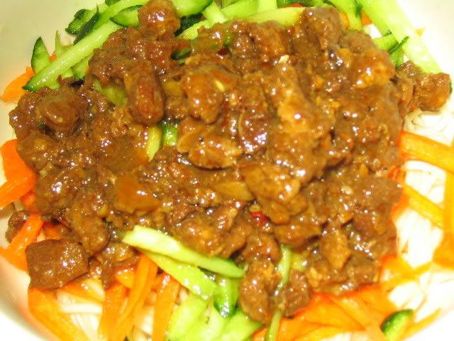一个人的享受part 3 炸酱面 牛肉面