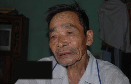 Được báo mộng, cha tìm lại con sau 45 năm mất tích